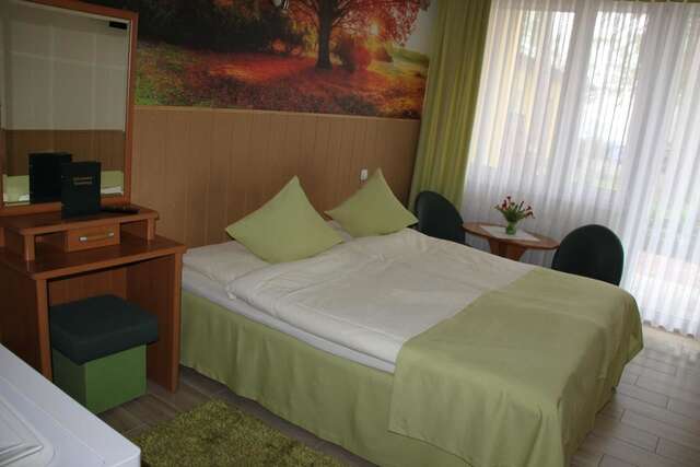 Курортные отели Dom Wypoczynkowy Zielony Турава-32