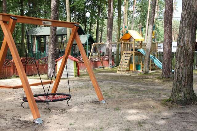 Курортные отели Dom Wypoczynkowy Zielony Турава-37